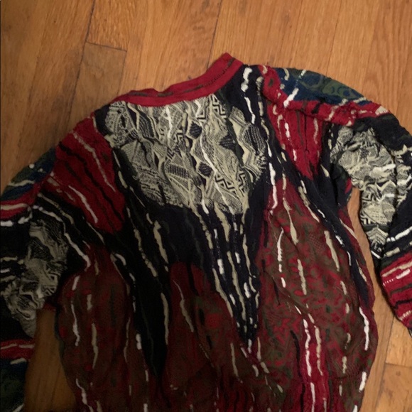 Beautiful Womens Coogi Cardigan Sweater - Picture 2 of 4
